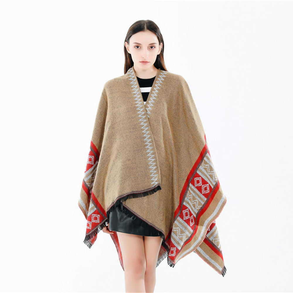 Damen Oversize-Ruana-Poncho im Boho-Ethno-Look aus Wollmix mit V-Ausschnitt und Fransensaum – Célinea