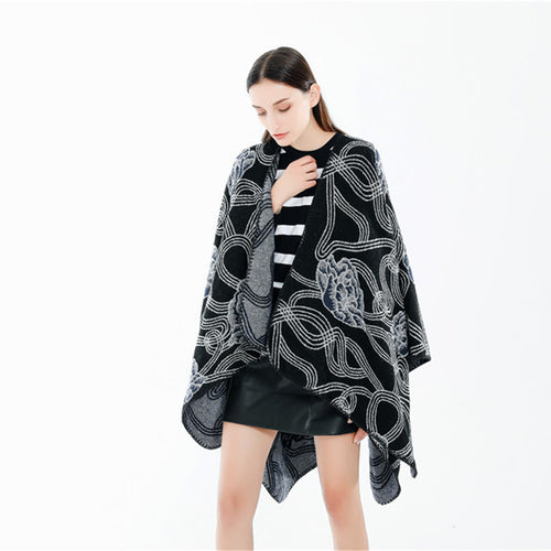 Damen Jacquard‑Ruana mit floralem Relief und kontrastierter Kettelnaht Echo Archiv