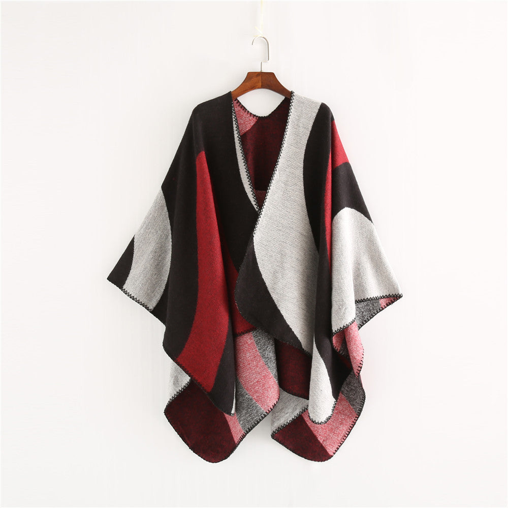 Damen Weichfallender Cape‑Überwurf im Oversize‑Ruana‑Stil mit kontrastierenden Rundflächen und Zierkettnaht – Célinea