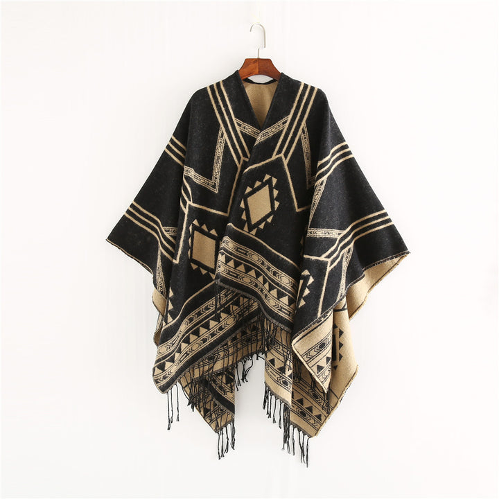 Unisex Ethno-Poncho aus weichem Strick mit Fransen und geometrischem Muster – Taviero