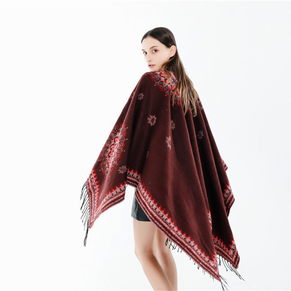 Damen Jacquard-Poncho im Oversize-Kimono-Fall mit Fransen Echo Archiv