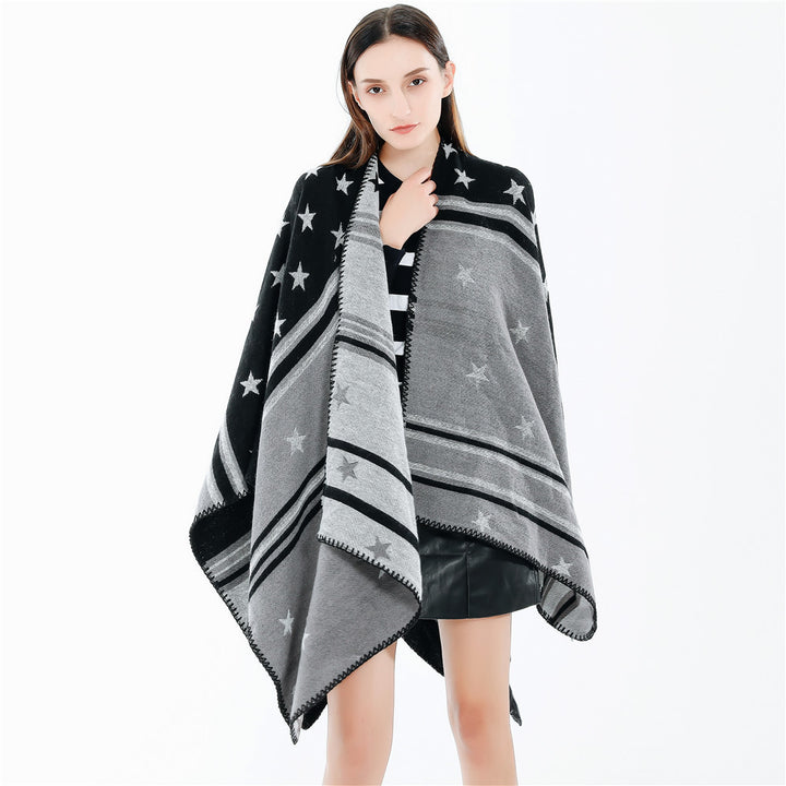 Damen Ruana-Überwurf mit Sternmotiv und zweifarbiger Jacquardkante – Célinea