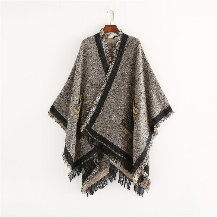 Damen Oversize-Ruana-Poncho im wolligen Mix mit Fransen und Kontrastkante – Montévia
