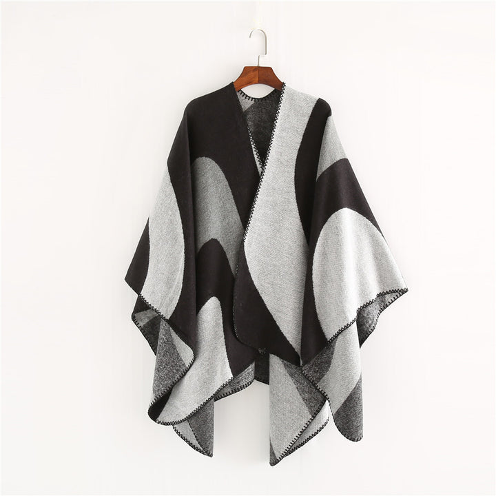 Damen Weichfallender Cape‑Überwurf im Oversize‑Ruana‑Stil mit kontrastierenden Rundflächen und Zierkettnaht – Célinea