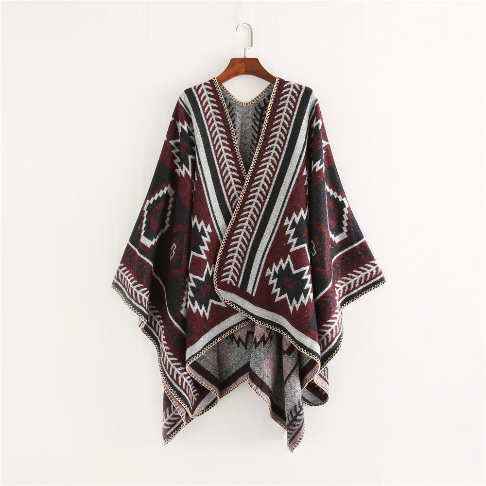 Damen Ethno‑Jacquard Ruana‑Poncho mit kastigem Oversize‑Fall und Zierkettelnaht Echo Archiv