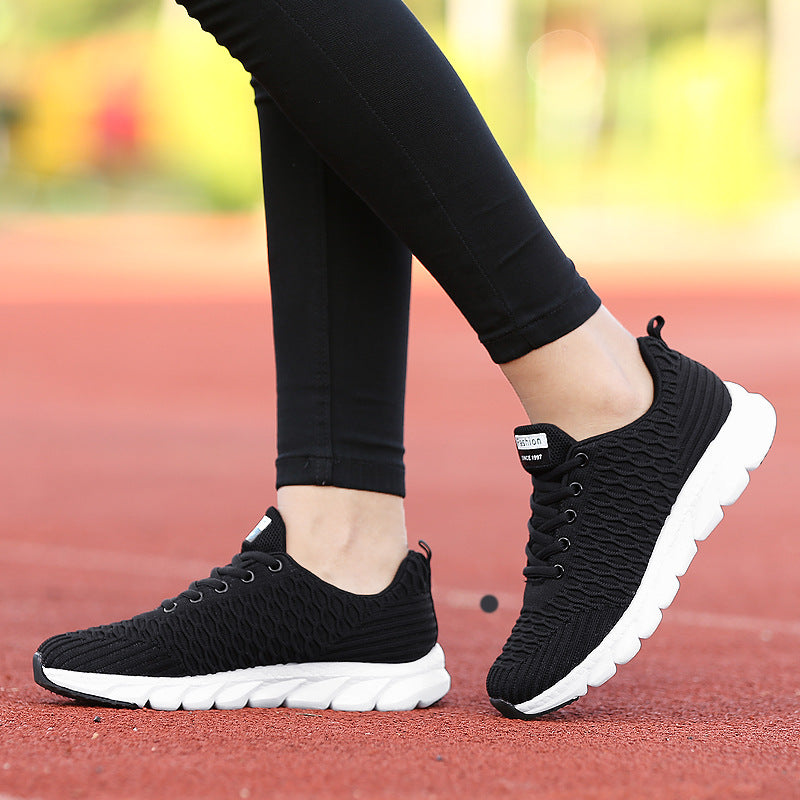 Damen nan leichte atmungsaktive Strick-Sneaker mit gepolstertem Komfort-Fußbett Echo Archiv