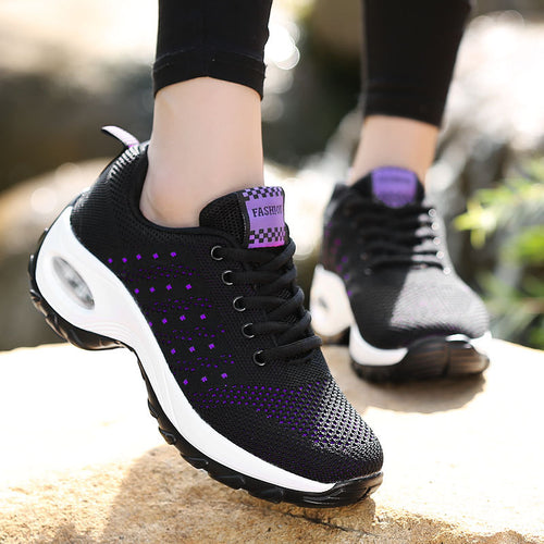 Damen nan leichter Mesh-Komfort-Sneaker mit integrierter Luftfederung, gepolsterter Fersenmanschette und federnder Wellenlaufsohle Echo Archiv