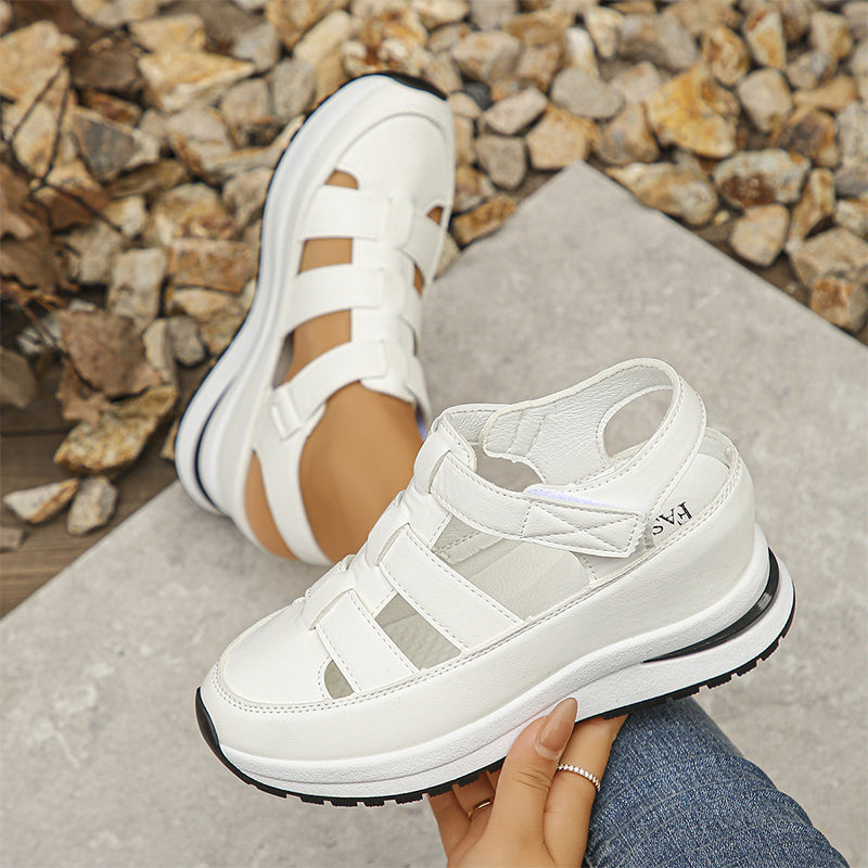 Echoarchiv | Orthopädische Klettsandalen