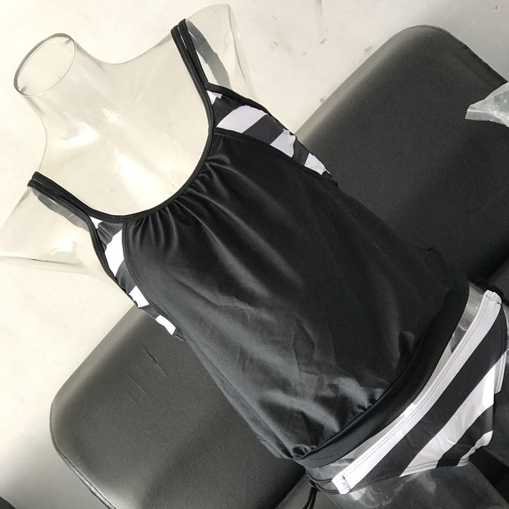 Damen Tankini mit verstellbaren Trägern und Übergroßem Schnitt Echo Archiv