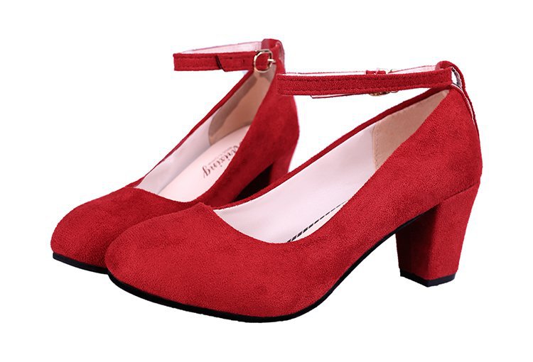 Damen nan Samtige Komfort-Pumps mit gepolstertem Fußbett und verstellbarem Knöchelriemen Echo Archiv
