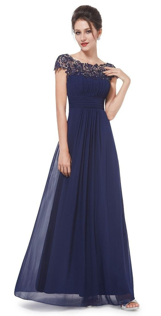 Damen Elegantes Maxikleid mit Spitzenoberteil und fließendem Rock Echoarchiv