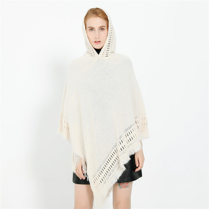 Damen Kapuzen-Poncho mit gehäkelter Bordüre und Fransensaum – Auréline