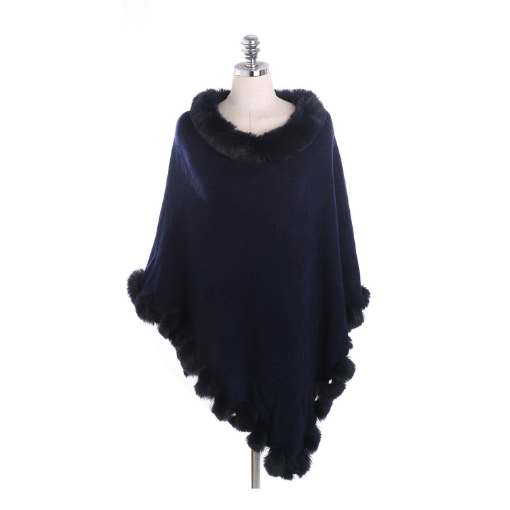 Damen Eleganter Capeponcho aus Wollmix mit Kunstfellbesatz und Pompon-Details – Montévia