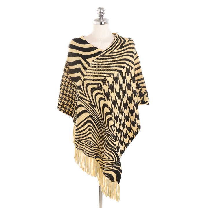 Damen Fransen-Poncho im Oversize mit grafischem Jacquard und asymmetrischem Zipfelsaum Echo Archiv