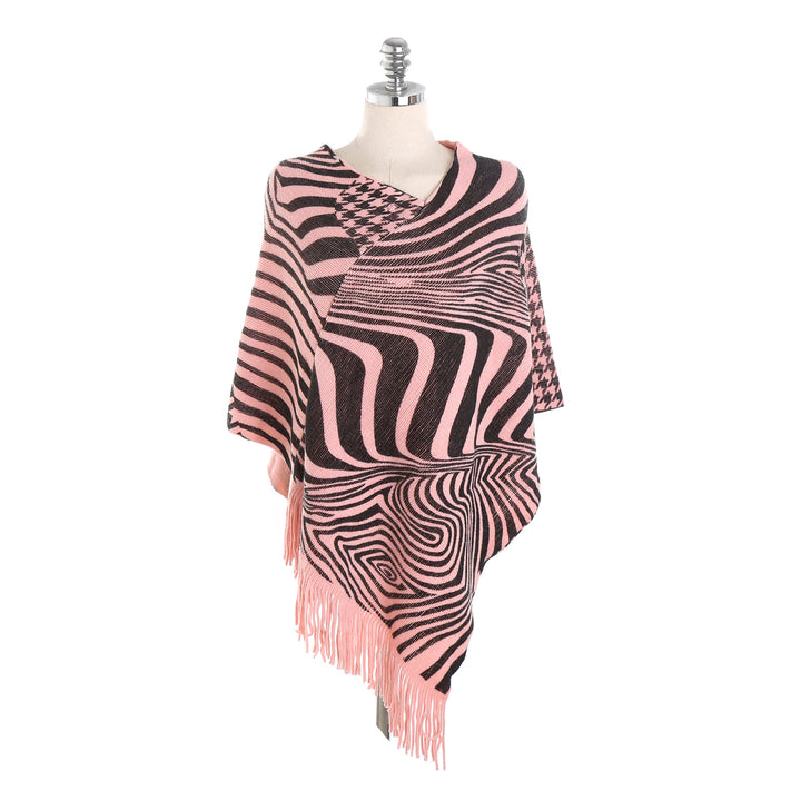 Damen Fransen-Poncho im Oversize mit grafischem Jacquard und asymmetrischem Zipfelsaum Echo Archiv