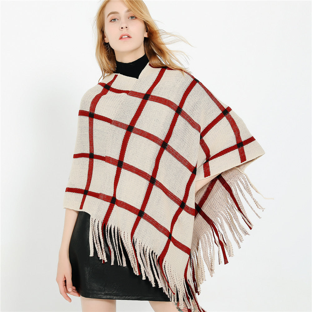 Damen Grobstrick-Poncho mit Karomuster und Fransensaum Echo Archiv