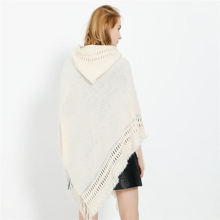 Damen Kapuzen-Poncho mit gehäkelter Bordüre und Fransensaum – Auréline