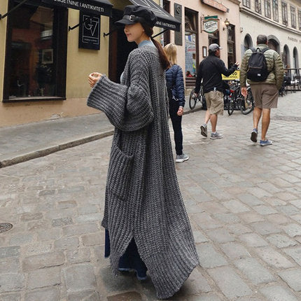Damen Maxi-Oversize-Grobstrickcardigan mit Ballonärmeln und Eingrifftaschen Echoarchiv