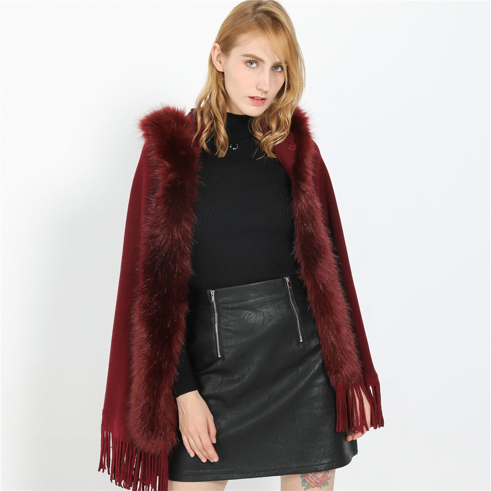 Damen Eleganter Wollmix-Umhangponcho mit abnehmbarem Kunstfellbesatz und Fransensaum – Montévia