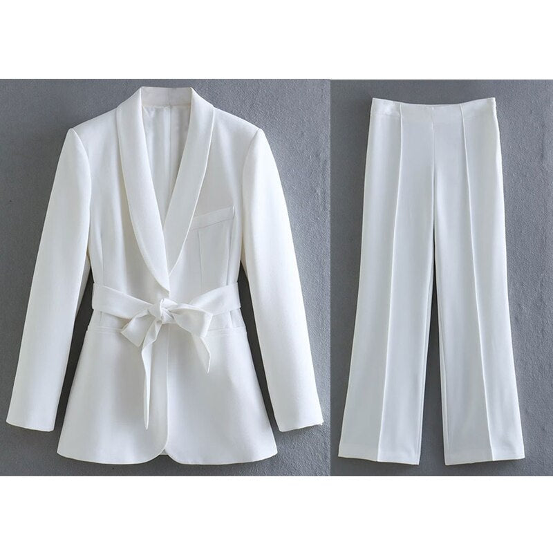 Echoarchiv | 2-Teiliger Damenanzug Eleganter Blazer mit Gürtel und Passender Hose