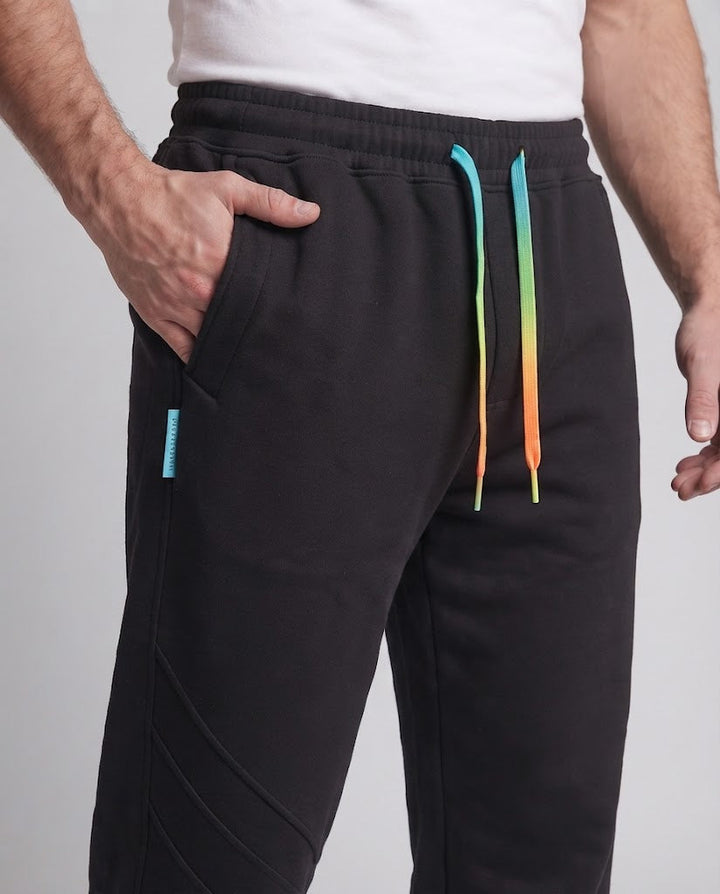 Herren locker geschnittene Sweat‑Joggerhose mit Kordelzug, elastischen Bündchen und Cargo‑Seitentaschen Echoarchiv
