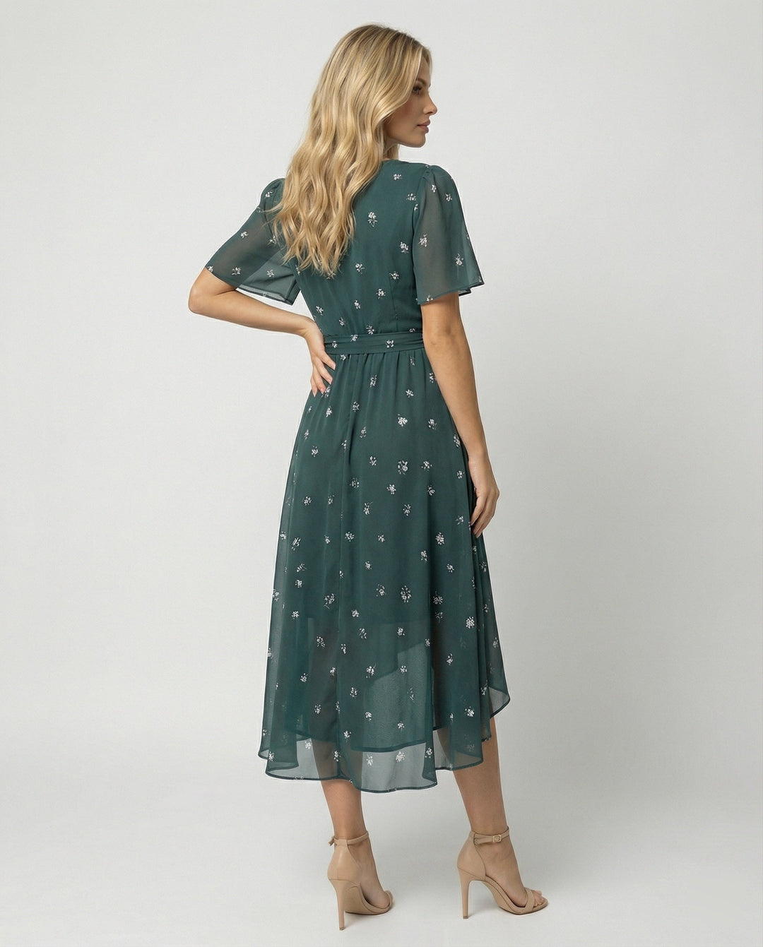 Echoarchiv | Midi Kleid mit Stilvollem
