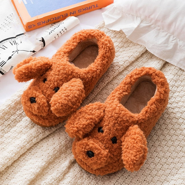 Flauschige Tierpantoffeln