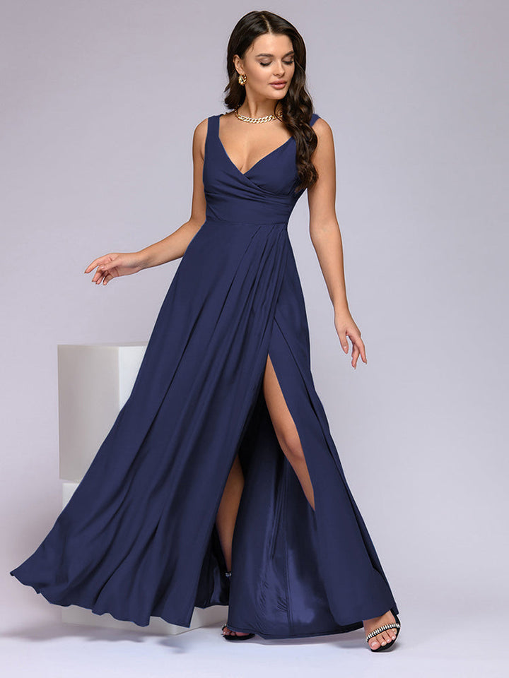 Echoarchiv | Elegantes Maxi Kleid mit Tiefem V-Ausschnitt und Schlitz