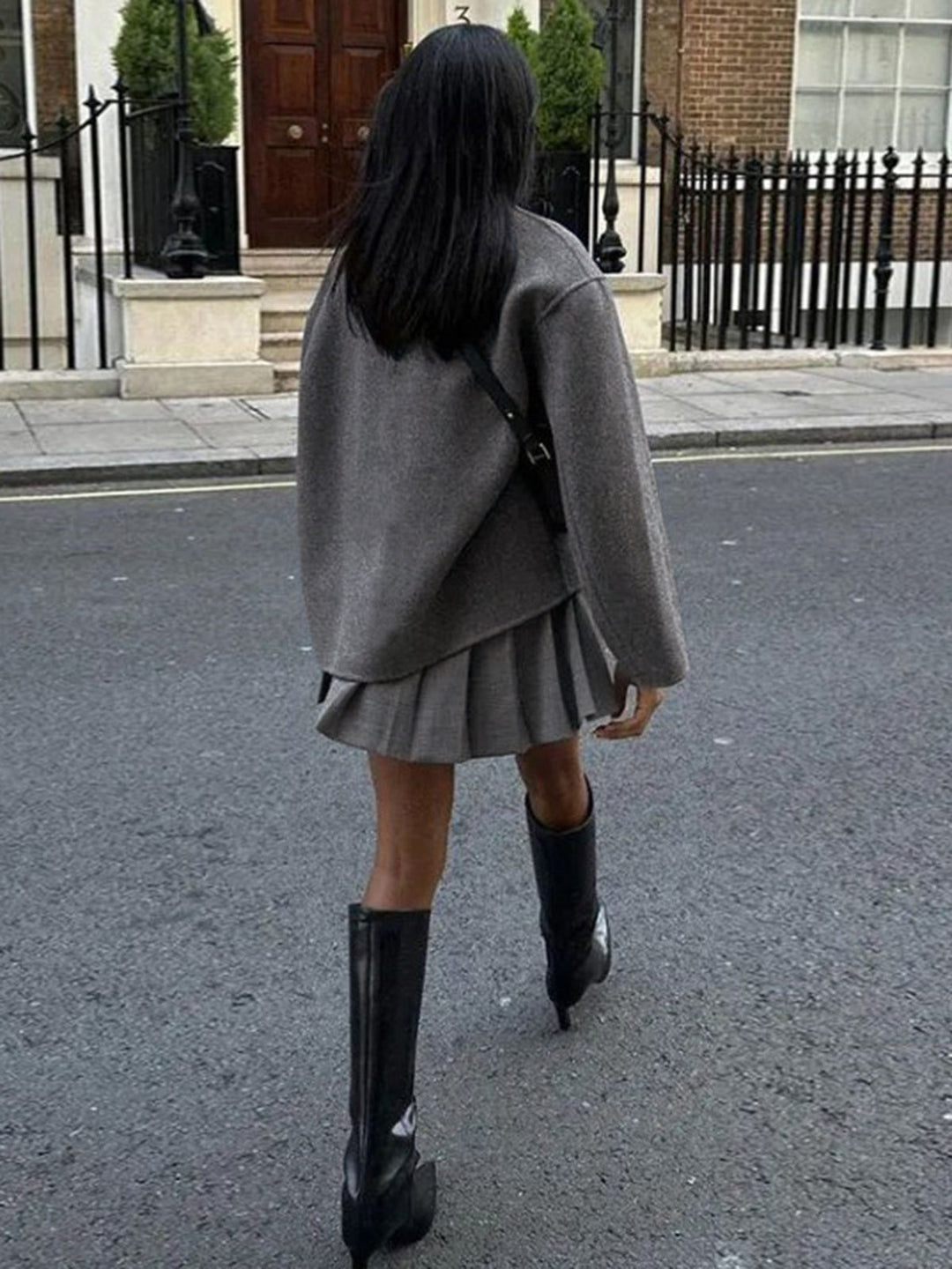 Echoarchiv | Stilvolle und Bequeme Oversized Damenjacke mit Knopfverschluss