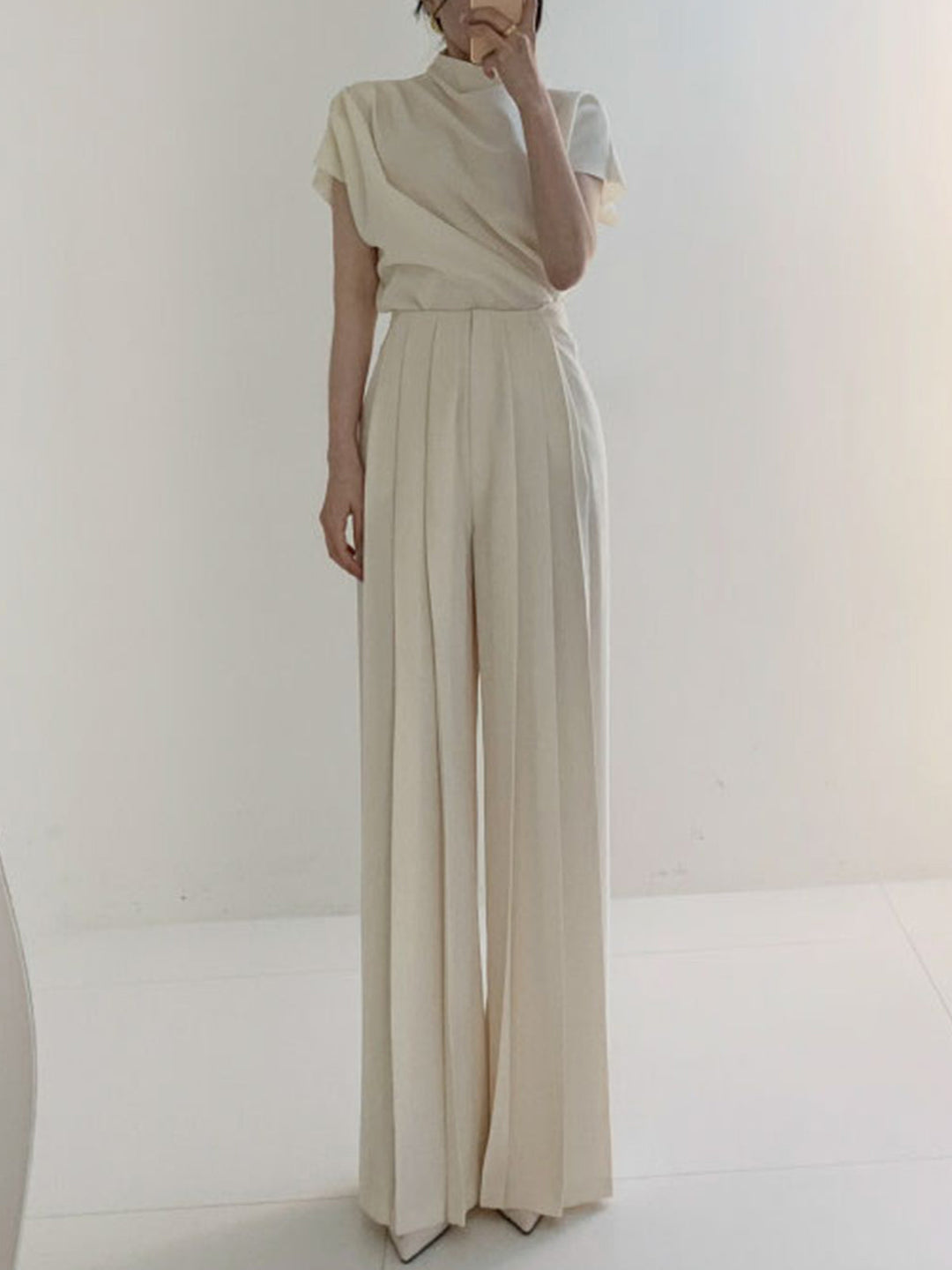 Echoarchiv | Elegante Plissierte High Waist Hose mit Weitem Bein