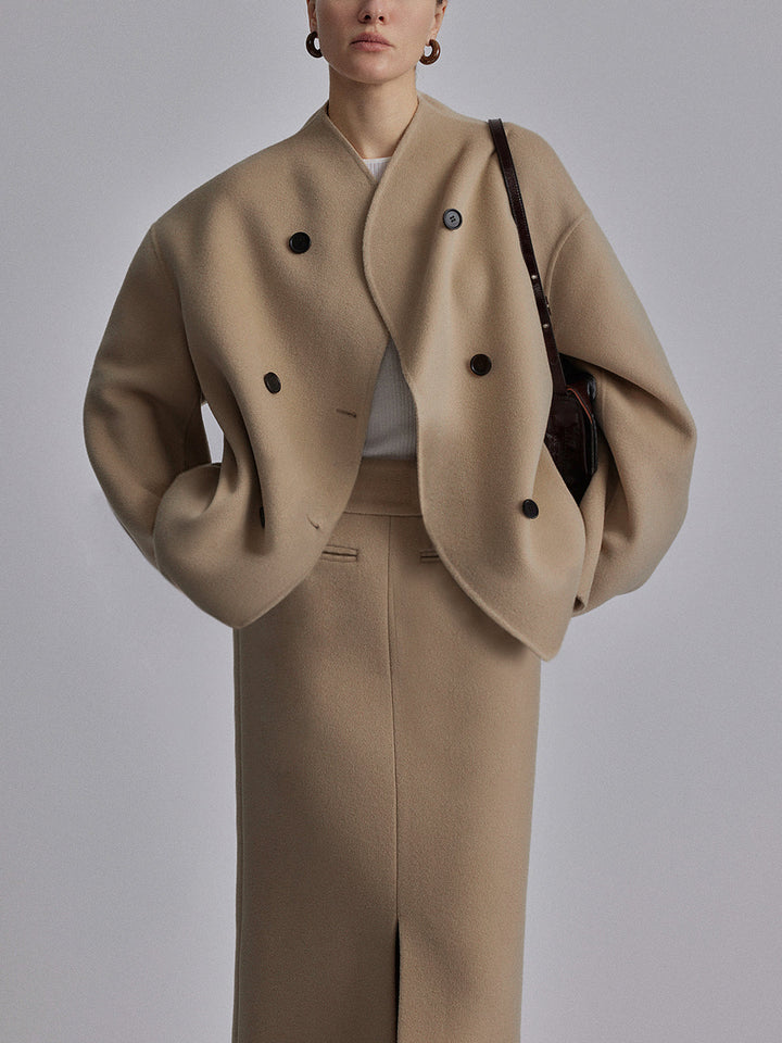 Echoarchiv | Kurze Wolljacke mit Doppelter Knopfreihe Wollmischung Echoarchivrn und Warm
