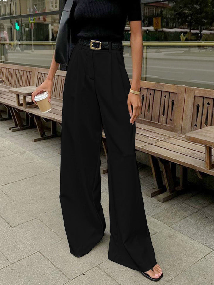 Echoarchiv | Elegante Hose mit Weitem Bein Ohne Gürtel