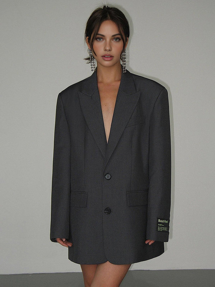 Echoarchiv | Übergroße Blazer - Lang geschnitten mit einreihigem Schnitt