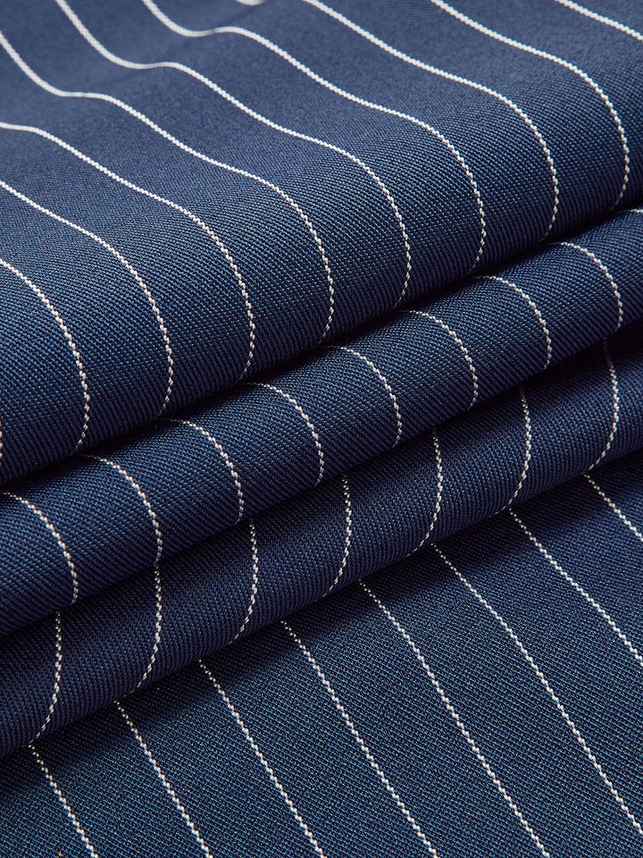 Echoarchiv | Elegante Nadelstreifen-Faltenhose mit Weitem Bein