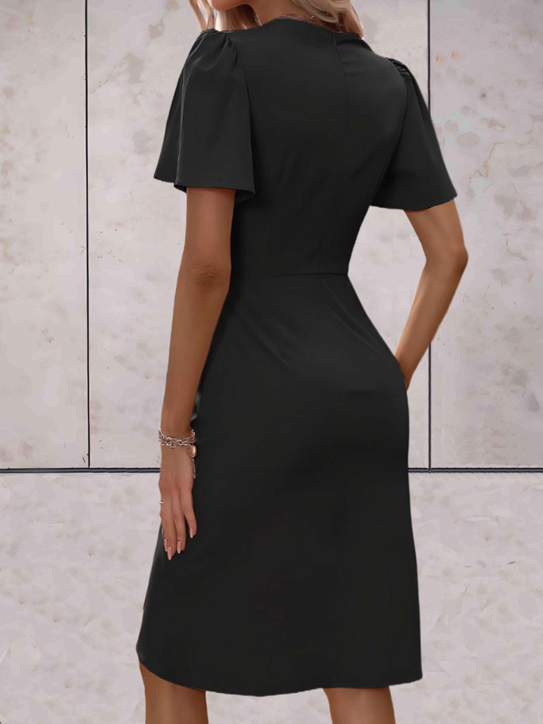 Echoarchiv | Klassisches Wickelkleid Mit Eleganter V-Ausschnitt