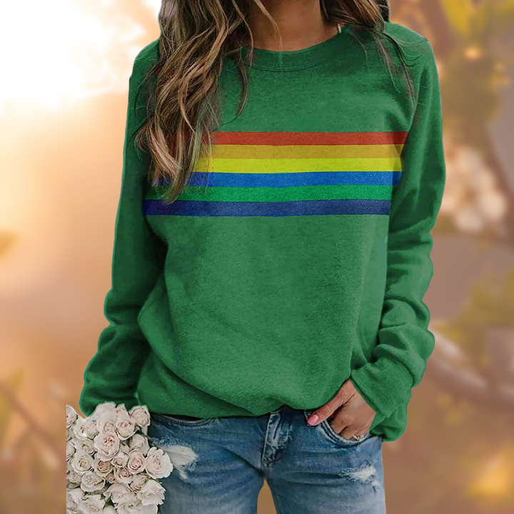 Echoarchiv - Weicher Pullover mit Regenbogenmuster