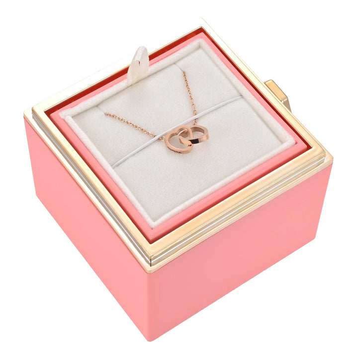 Echoarchiv| Rosenbox mit Halskette perfekt für den Valentinstag