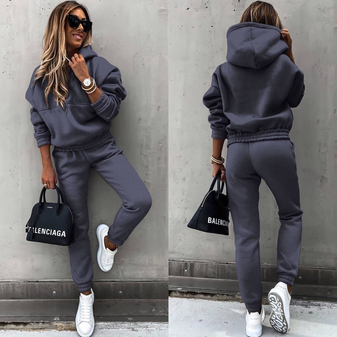 Echoarchiv | Klassisches Lounge Tracksuit Satz Stilvoll und Bequem