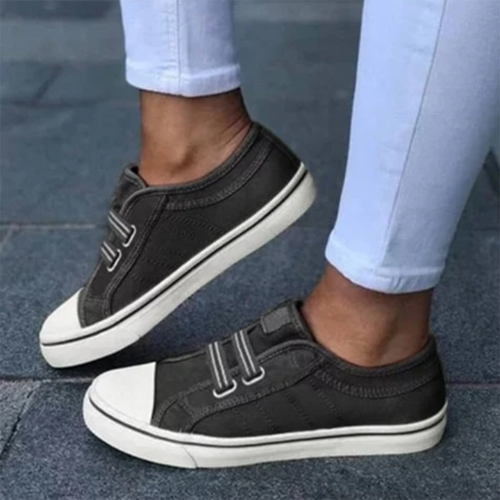 Echoarchiv - Lässige Turnschuhe Zum Hineinschlüpfen