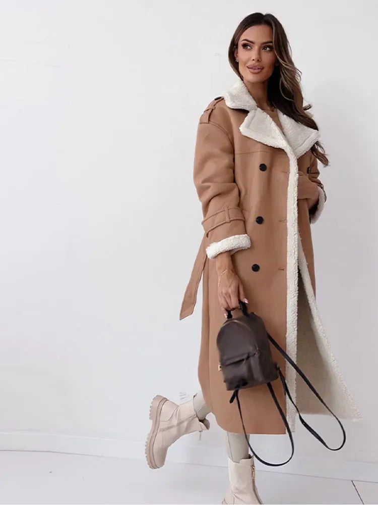 Echoarchiv | Lammfelljacke - stilvolle lange Damen Winterjacke