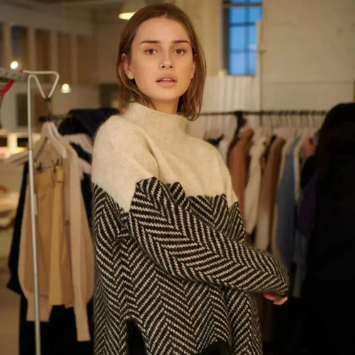 Echoarchiv | Klassischer Rollkragenpullover für Damen