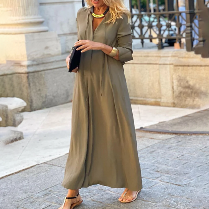 Echoarchiv | Bequemes, Locker Sitzendes Maxikleid