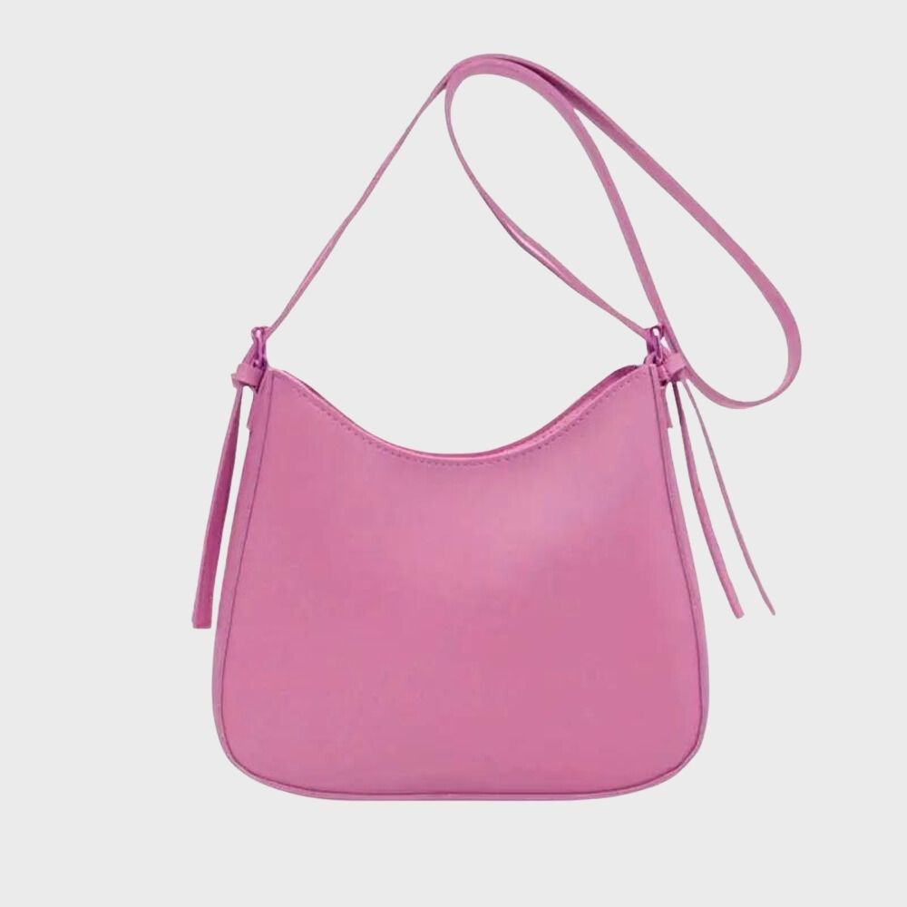 Schlichte und elegante Crossbody-Tasche im minimalistischen Design | Vegan – Avelisse