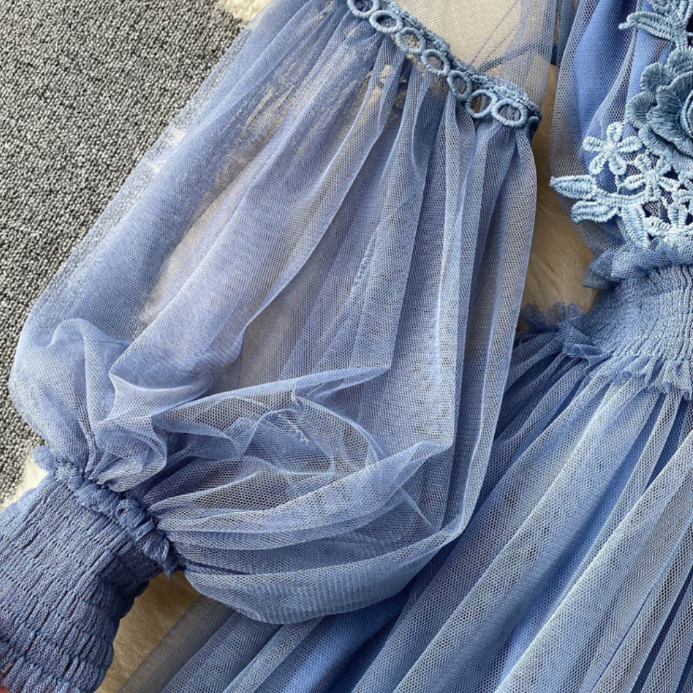 Echoarchiv | Florales Blumenkleid