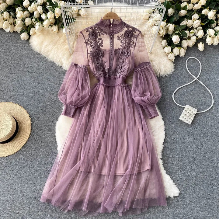 Echoarchiv | Florales Blumenkleid