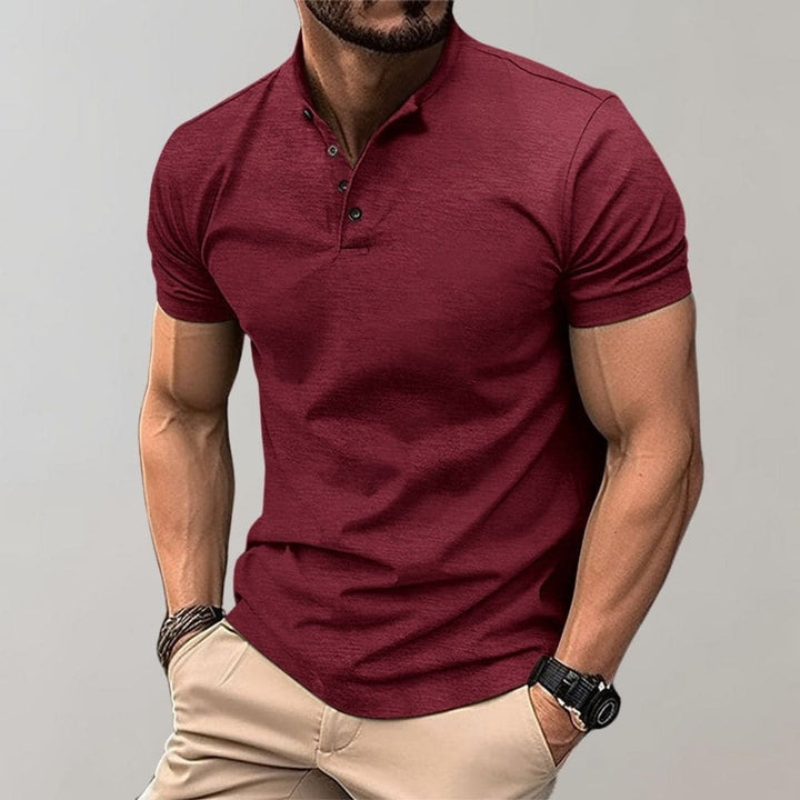Echoarchiv - Elegantes Herrenpoloshirt mit einem lässigen Look