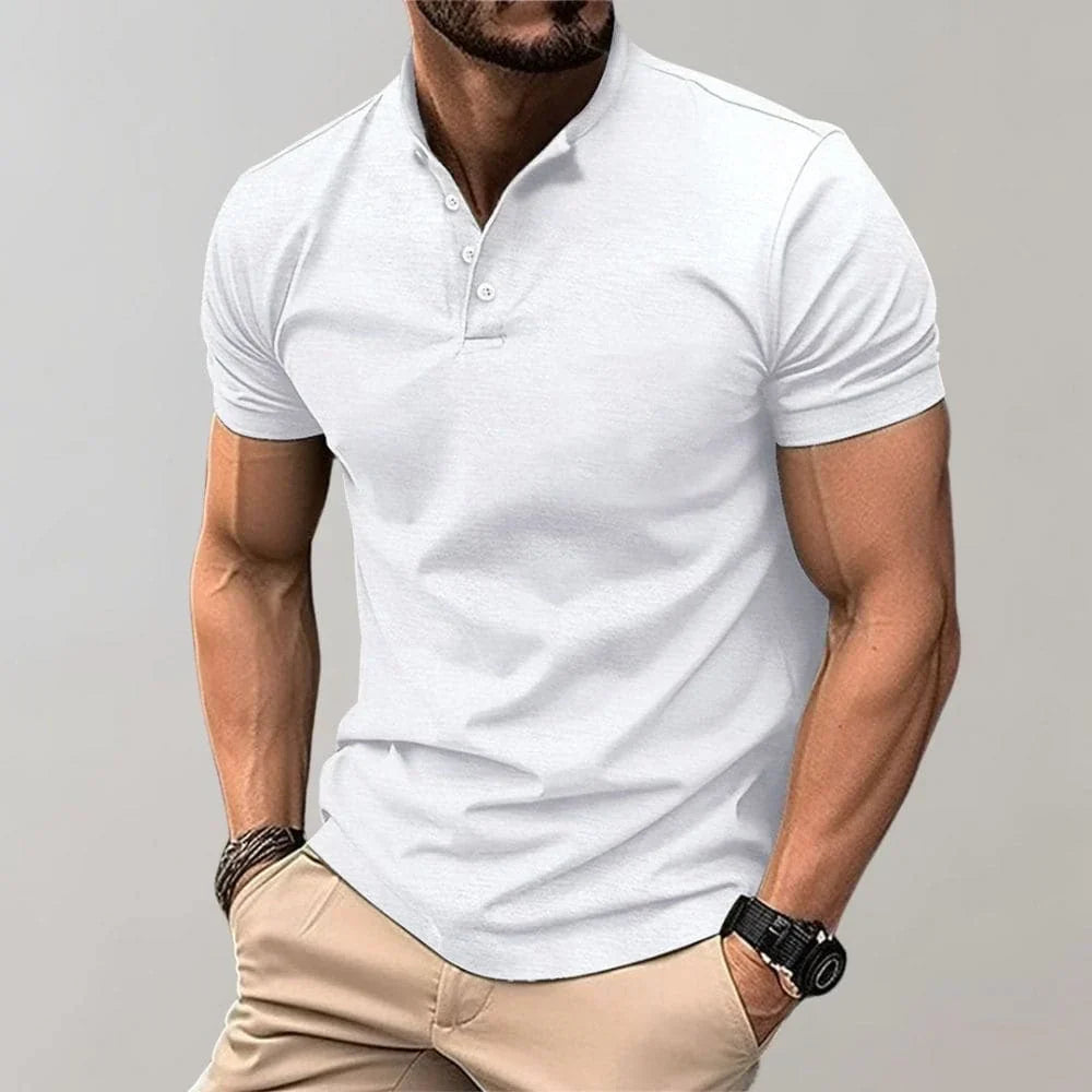 Echoarchiv - Elegantes Herrenpoloshirt mit einem lässigen Look