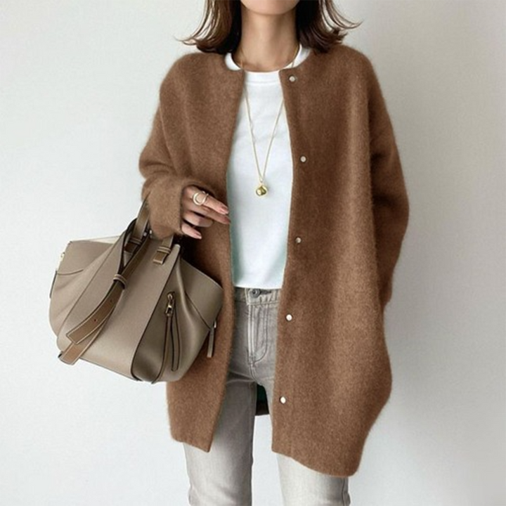 Echoarchiv | Raffinierte Strickjacke mit Stil