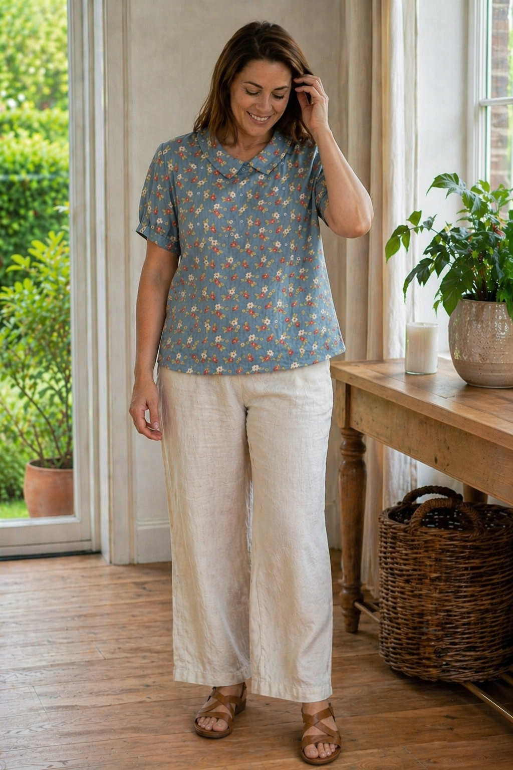 Echoarchiv Damen Bluse Kurzarm mit Blumendruck und Kragen Locker