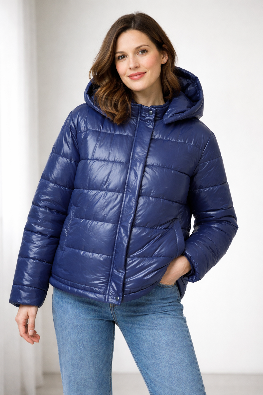 Echoarchiv | Damen Glänzende Pufferjacke mit Kapuze und Wattierung